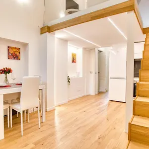  Apartment Walk To Navigli - Via Gola - 2 Bedrooms Italy