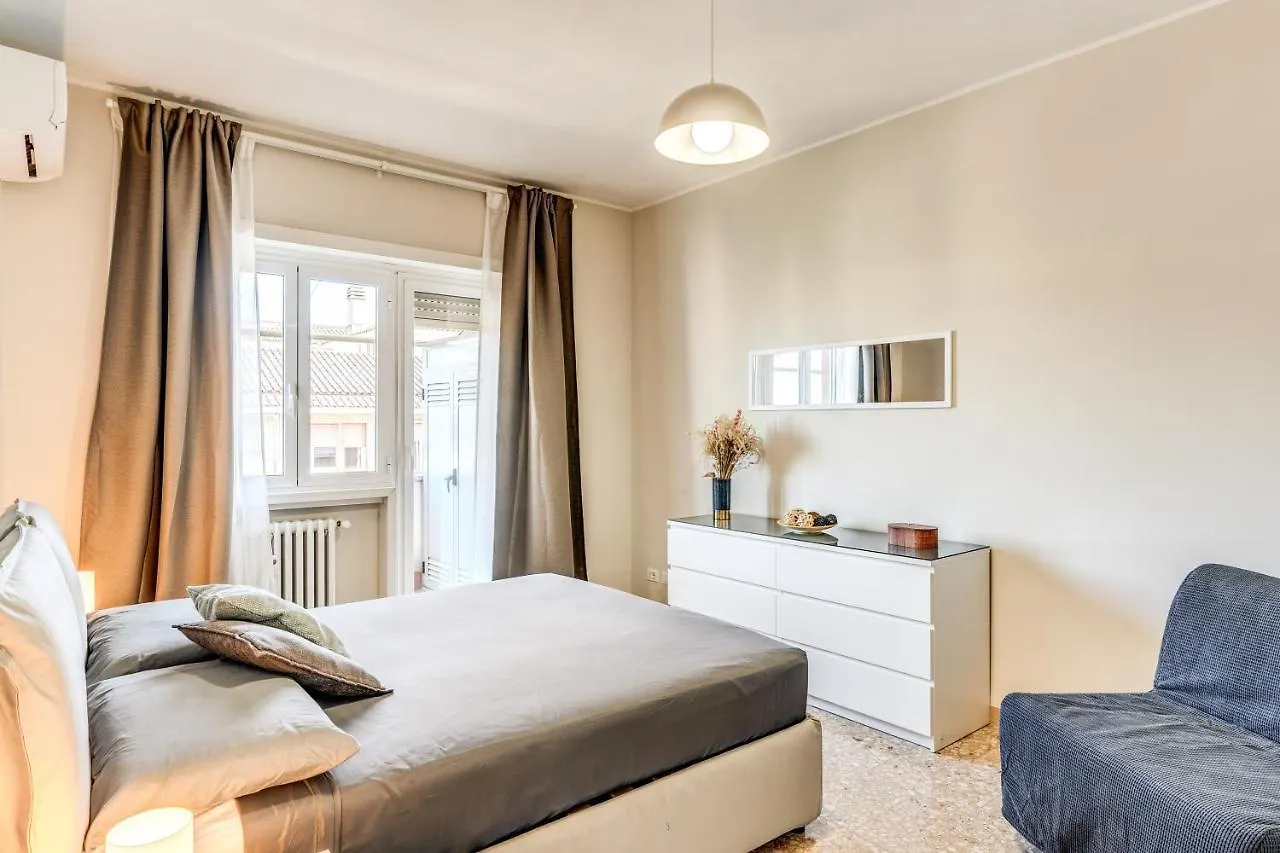 Holydom71 Apartman Róma Olaszország