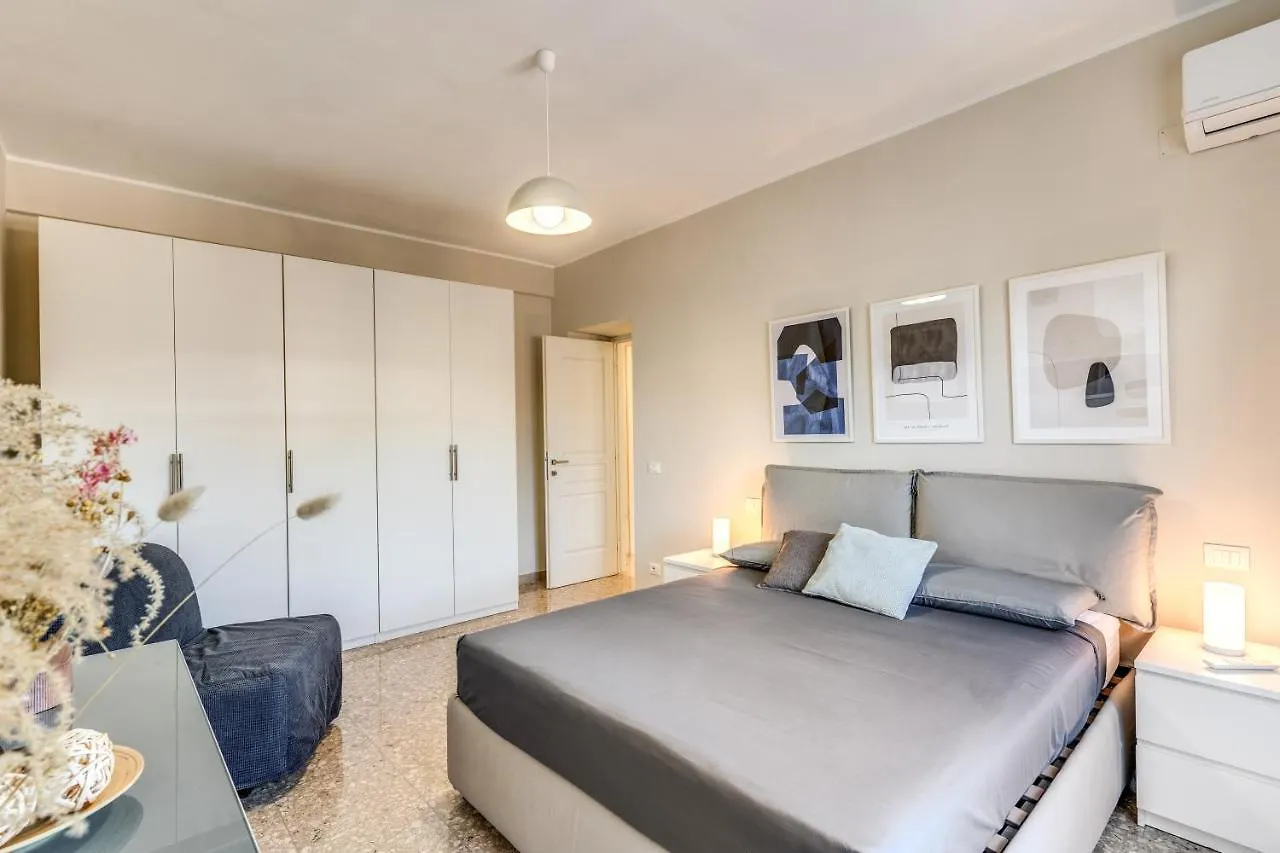 Holydom71 Apartman Róma