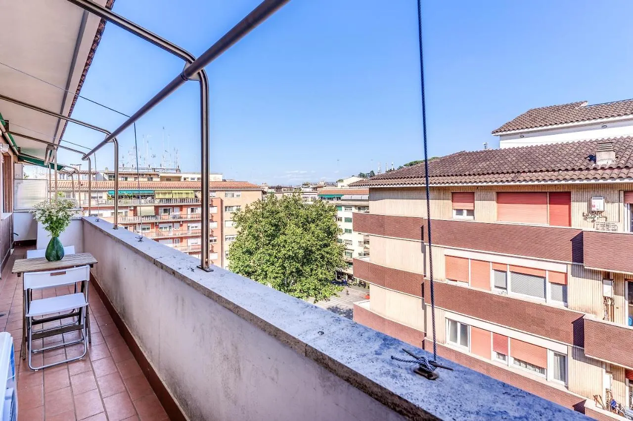 Holydom71 Apartman Róma